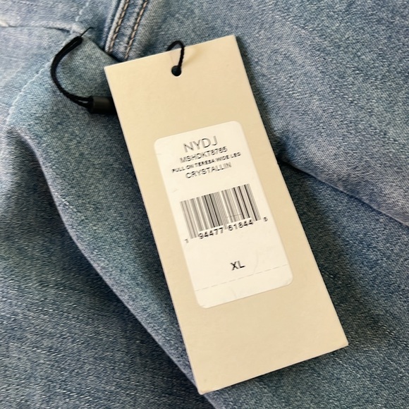 NYDJ Teresa Wide Leg Pull On Jeans - Picture 7 of 7